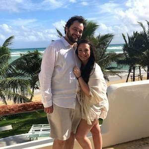 Meet your Posher, Maya